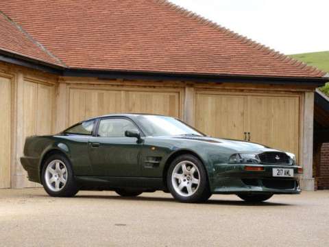 Aston Martin V8 Vantage (I) 5.3 i V8 32V 550 HP