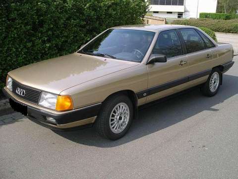 Audi 100 (44,44Q) 2.0 D 44 70 HP