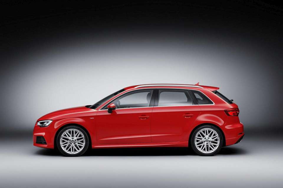 Audi A3 Hatchback (8V) ultra 1.4 AT (150 HP)