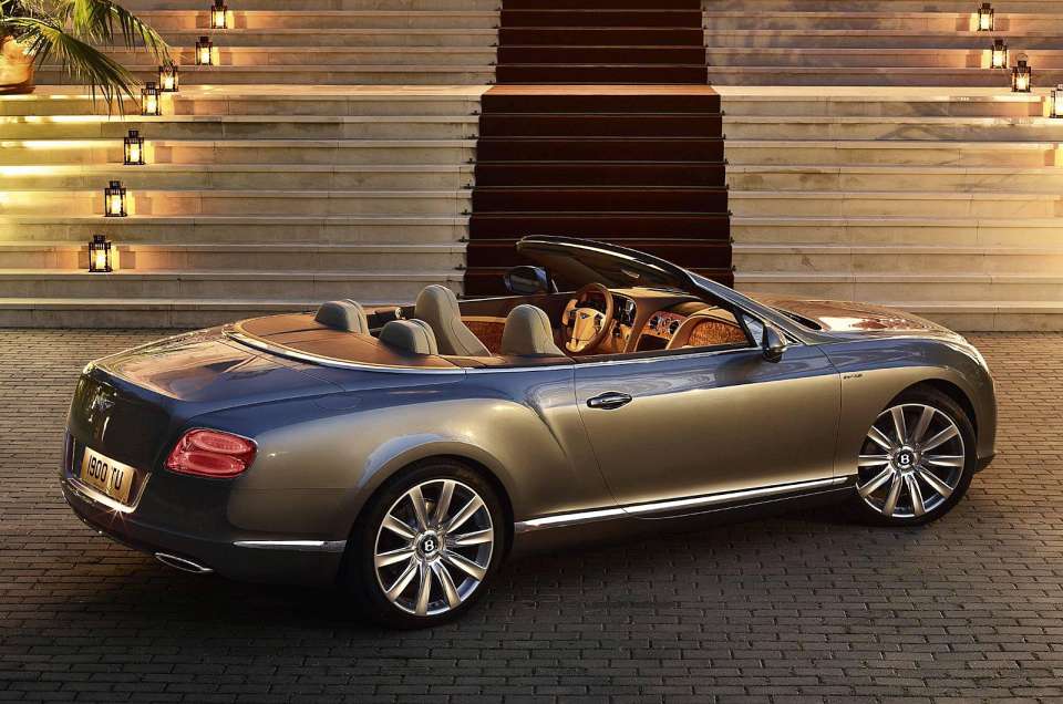 Bentley Continental GT Supersports Convertible 6.0 W12 630 HP Convertible