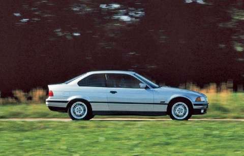 BMW 3er Coupe (E36) 316 i 102 HP