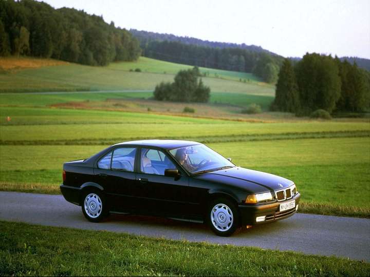 BMW 3er (E36) 318 i 113 HP