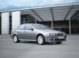 BMW 5er (E60) 525xi 218HP
