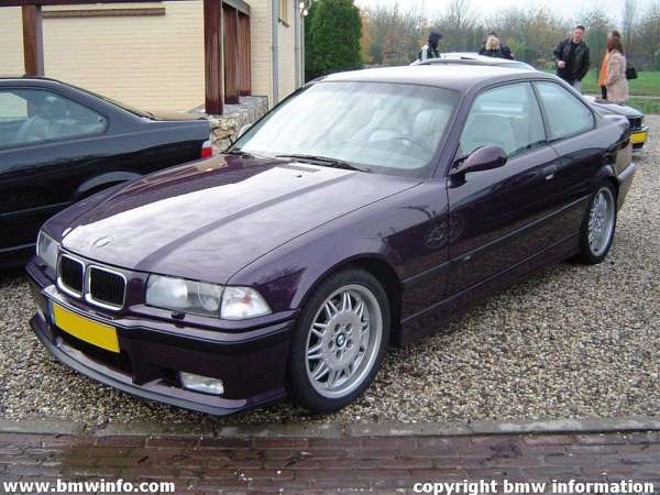 BMW M3 Coupe (E36) 3.0 i 286 HP