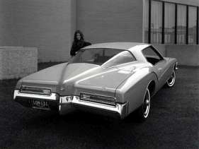 Buick Riviera VI 3.8 V6 185 HP