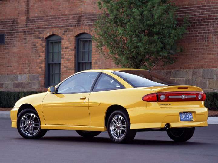 Chevrolet Cavalier Coupe III (J) 2.2 i 117 HP