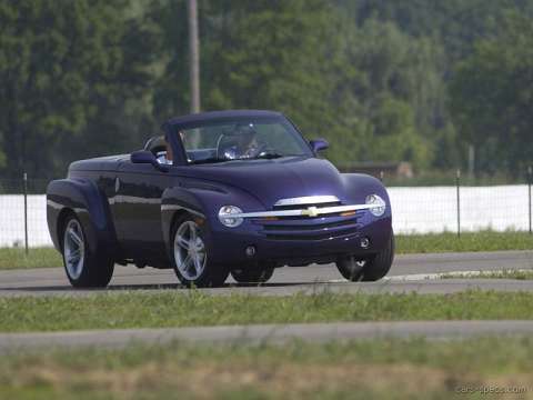 Chevrolet SSR 5.3 i V8 300 HP