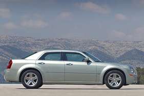 Chrysler 300C Touring 5.7 i V8 16V 340 HP