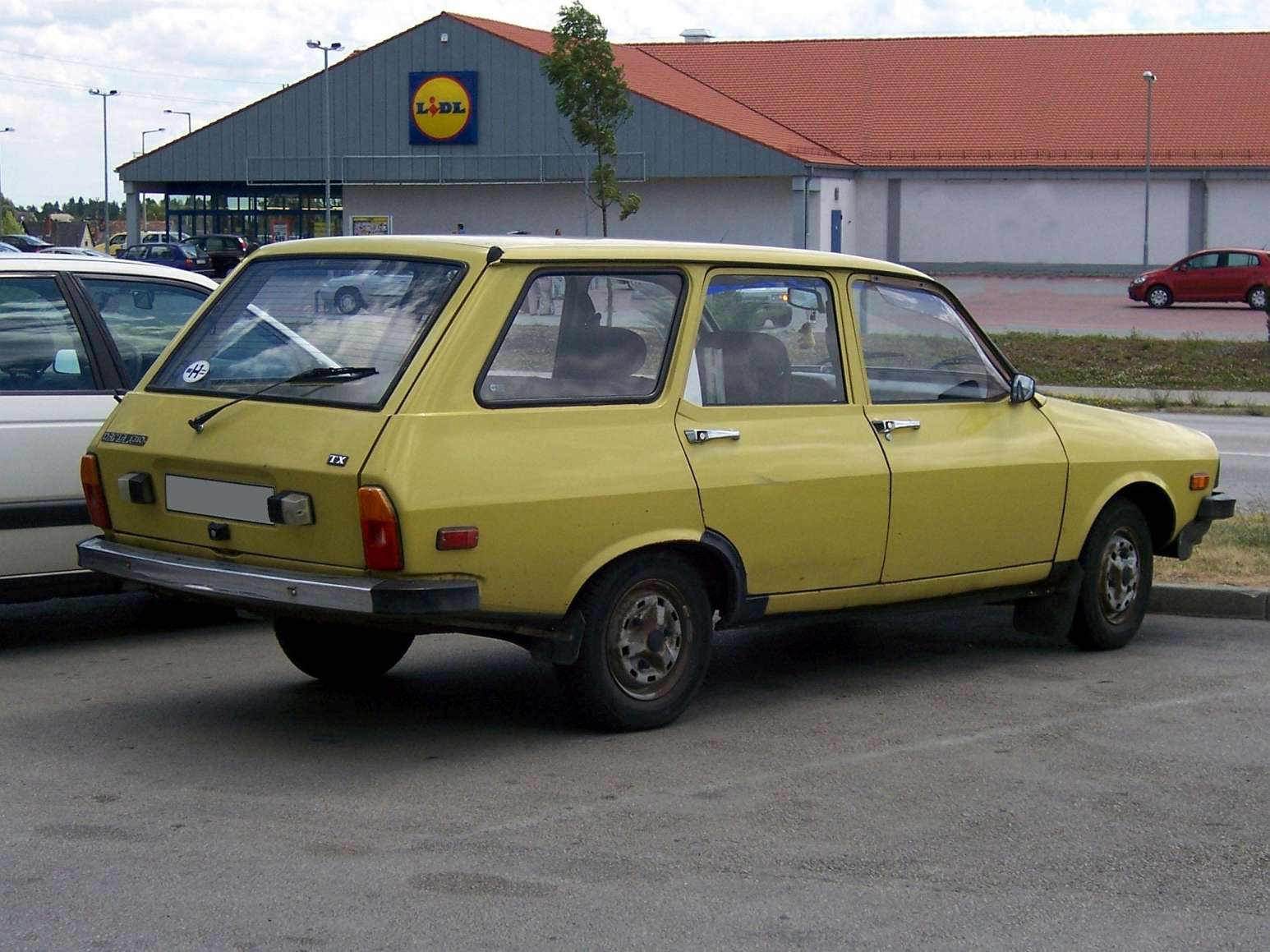 Dacia 1310 Kombi 1.6 i 72 HP