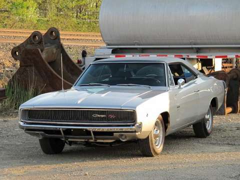 Dodge Charger II R T 5.7 AT (370 HP)