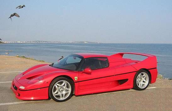 Ferrari F50 V 12 520 HP