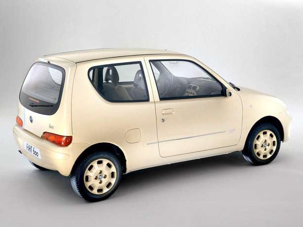 Fiat 600 1.1 i 8V 54 HP