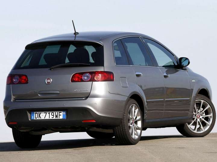 Fiat Croma II 1.8 16V 140 HP