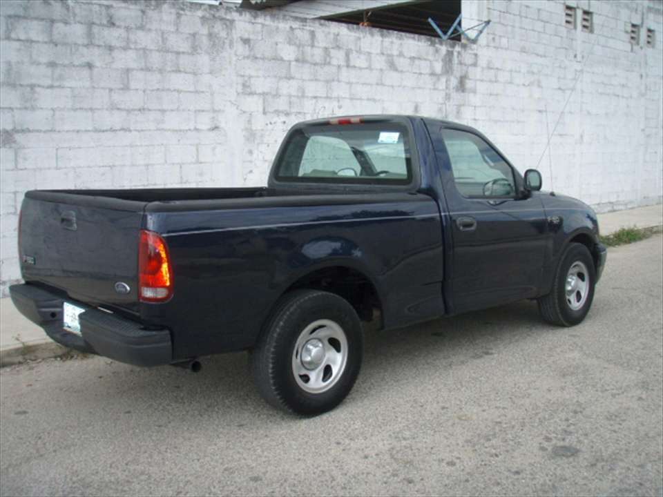 Ford F-150  4.2L V6