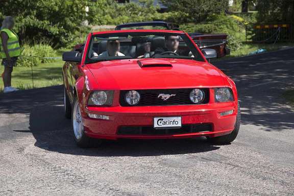 Ford Mustang V 4.6 i V8 GT 304 HP
