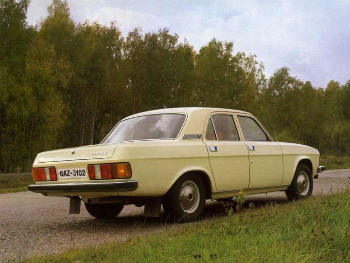 GAZ 3102 2.3 16V (150 Hp)