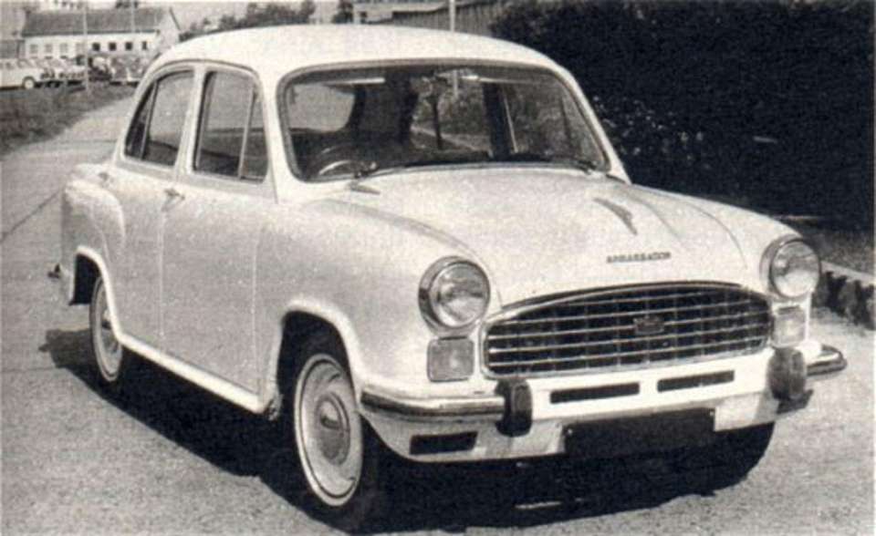 Hindustan Ambassador 1.8 Nova 74 HP