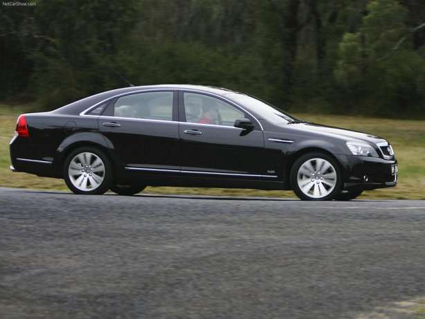 Holden Caprice (VH) 3.8 i V6 204 HP