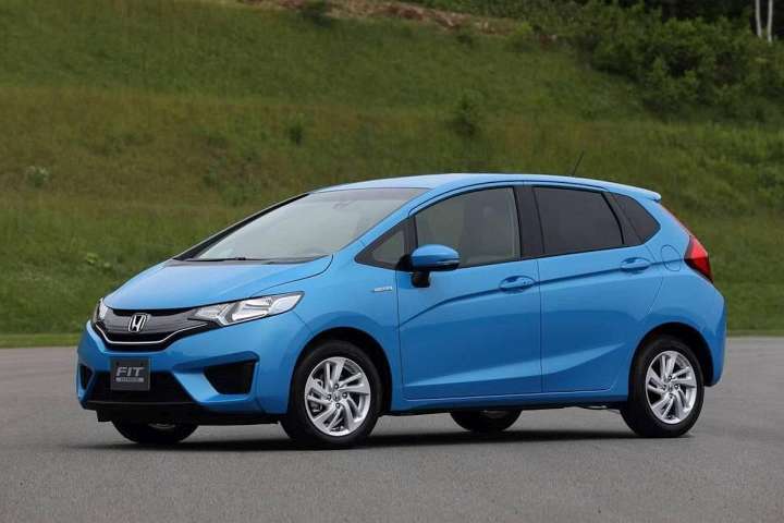 Honda Fit II 1.3i (99Hp)