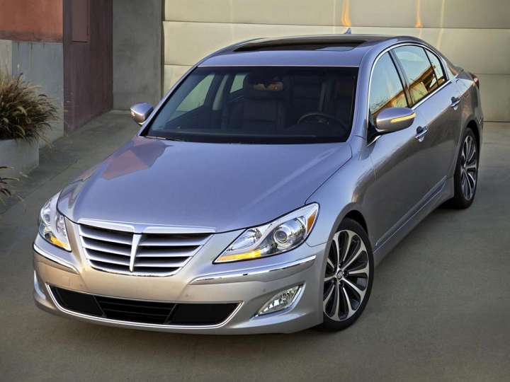 Hyundai Genesis 3.8i V6 24V 290 HP