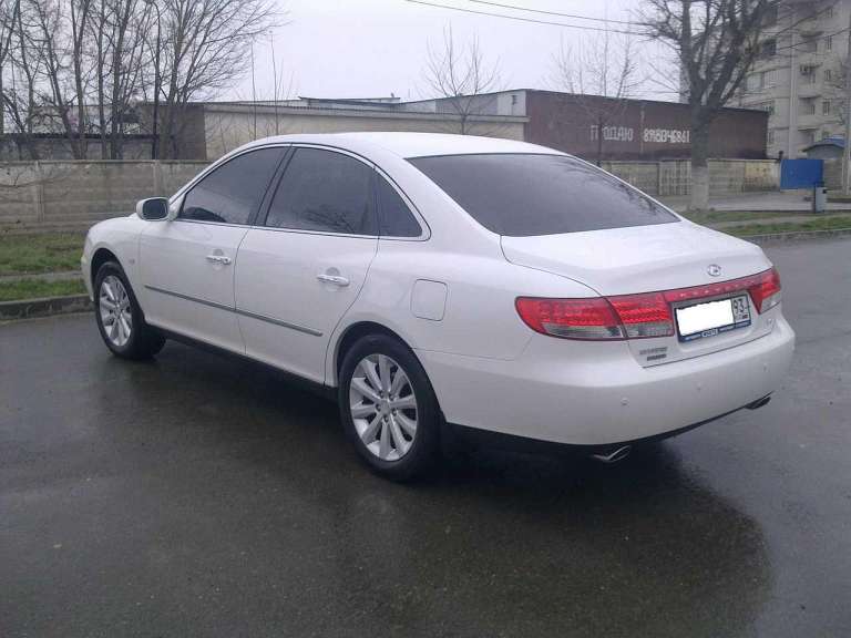 Hyundai Grandeur IV 2.7 i V6 24V 192 HP