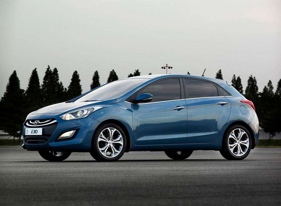 Hyundai i30 II 1.4i (100Hp)