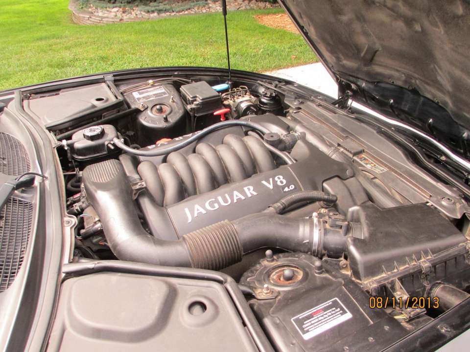 Jaguar XKR 4.2 i 395 HP