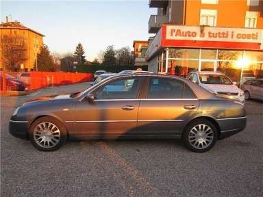 Lancia Thesis 3.2 i V6 24V 230 HP