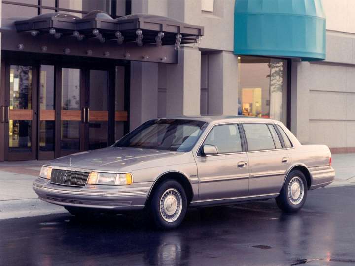 Lincoln Continental VII 3.8 140 HP