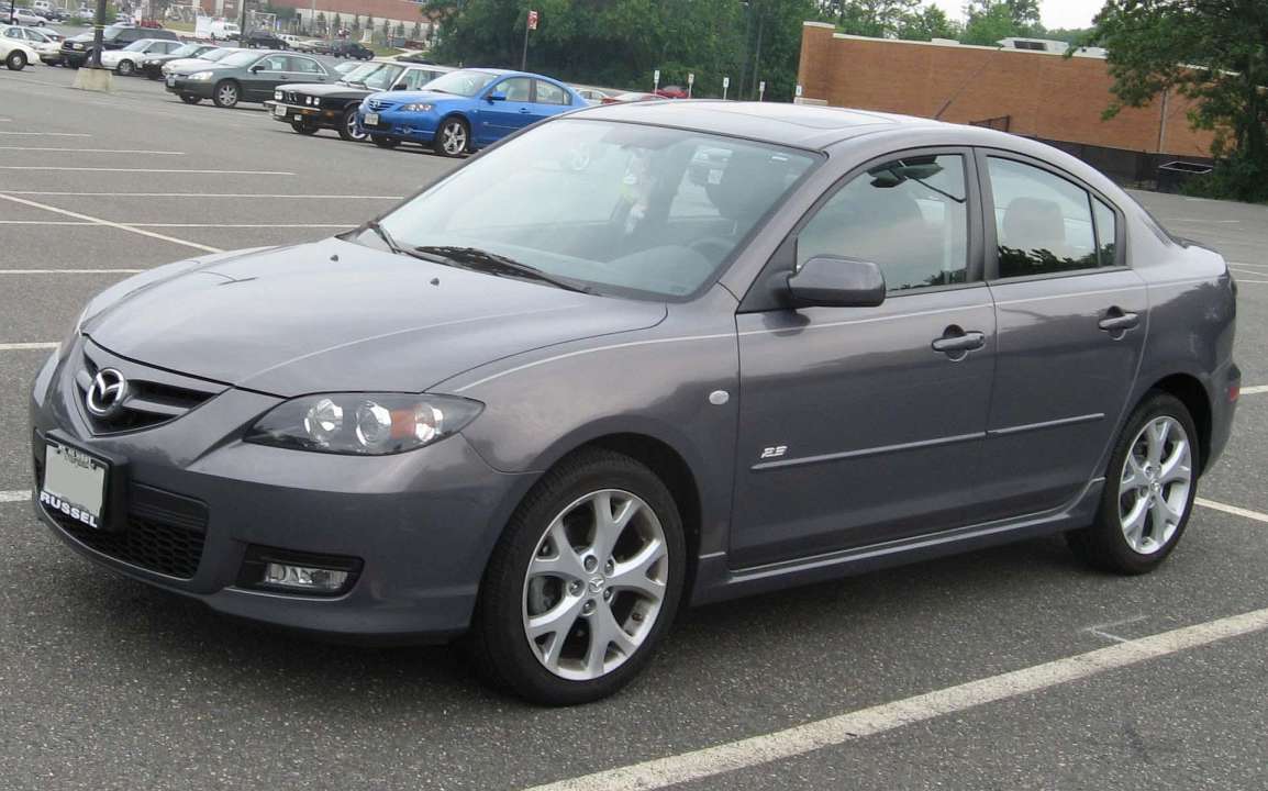 Mazda 3 I Sedan 1.6 MT (105 HP)