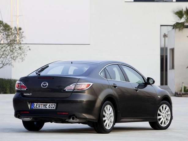 Mazda 6 II Hatchback 2.0 AT (147 HP)