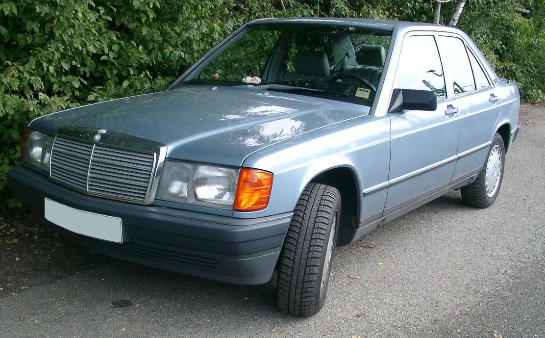 Mercedes-Benz 190 (W201) 1.7 i 107 HP