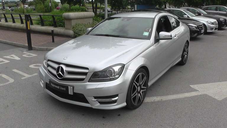 Mercedes-Benz C-klasse (W204) C 180 Kompressor 156 HP BlueEFFICIENCY