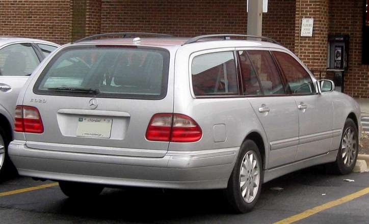 Mercedes-Benz E-klasse (W210) E 320 CDI 197 HP