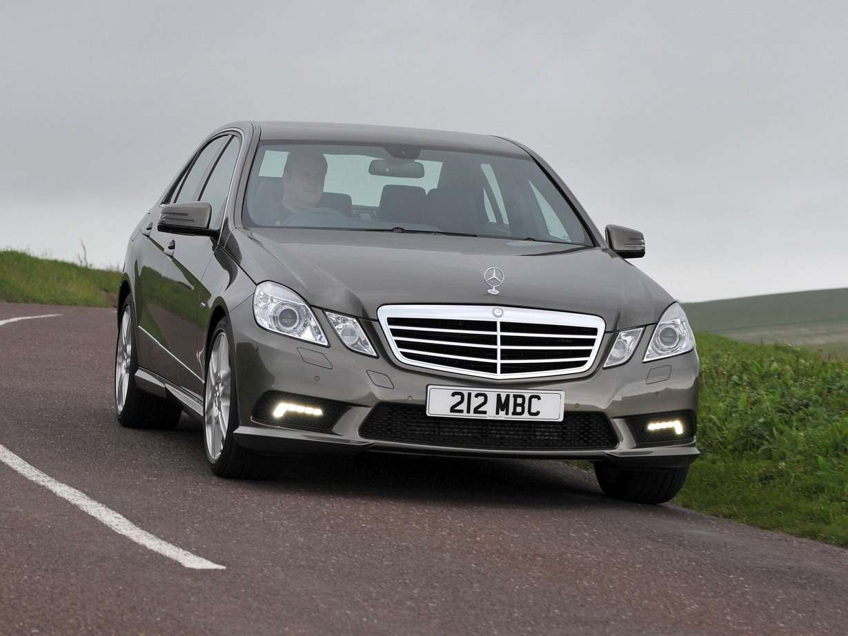 Mercedes-Benz E-klasse (W212) E 350 CGI 292 HP 7G Tronic