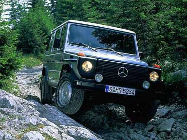 Mercedes-Benz G-modell (W463) 500 GE (241Hp)