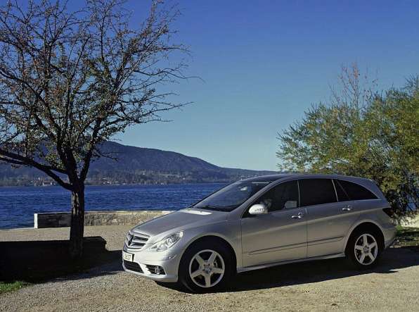 Mercedes-Benz R (V251) R 500 L 306 HP