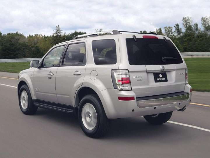 Mercury Mariner 2.3 i 16V 155 HP