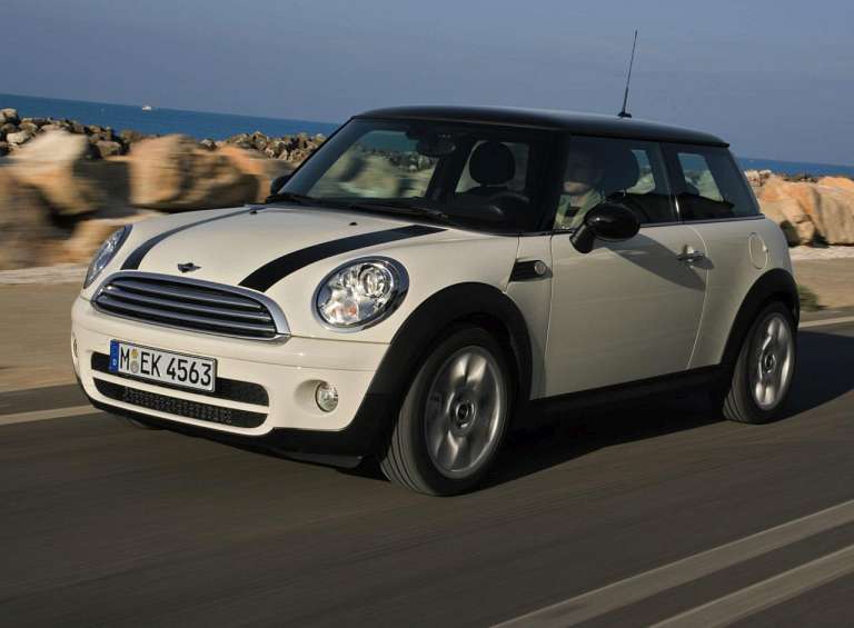 Mini Cabrio II Cooper 1.6 AT (122 HP)