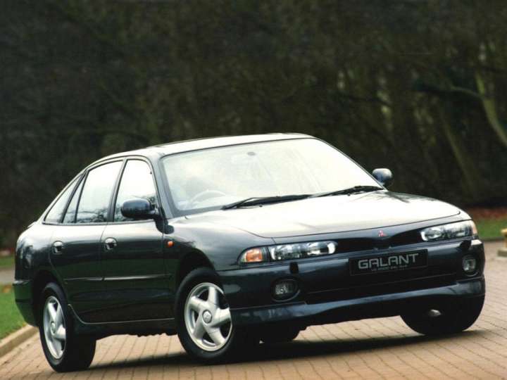 Mitsubishi Galant VII Hatchback  1.8 E52A 116 HP