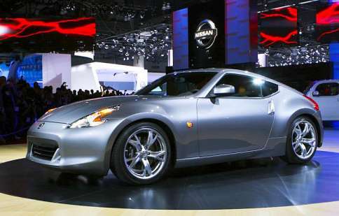 Nissan 370Z 3.7 331 HP Automatik