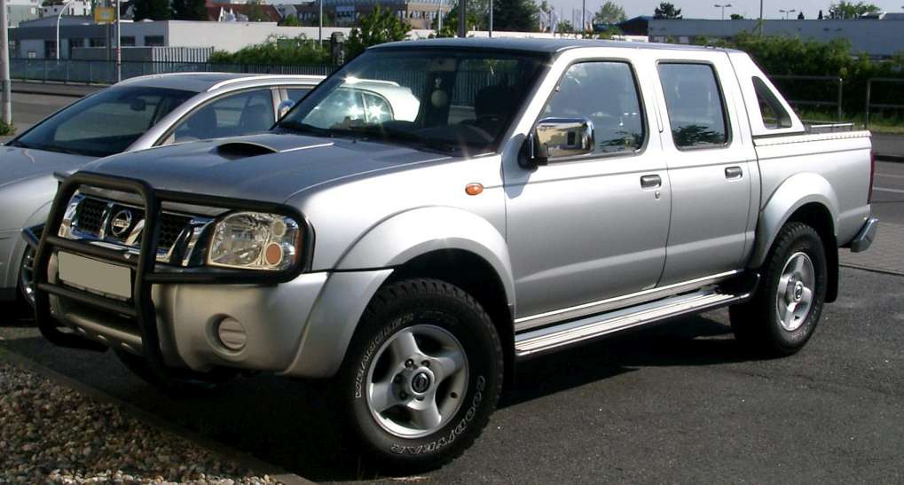 Nissan Frontier D 22 King 3.3 i