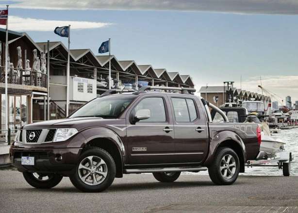 Nissan Navara III (D40) 2.5DT (190Hp)