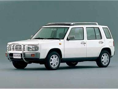 Nissan Rasheen 1.5 i 16V 4WD 105 HP