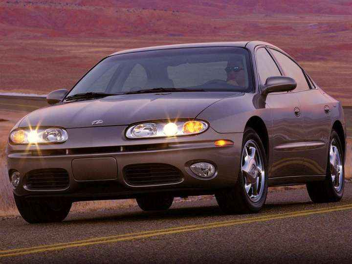 Oldsmobile Aurora 3.5 V6 24V 218 HP