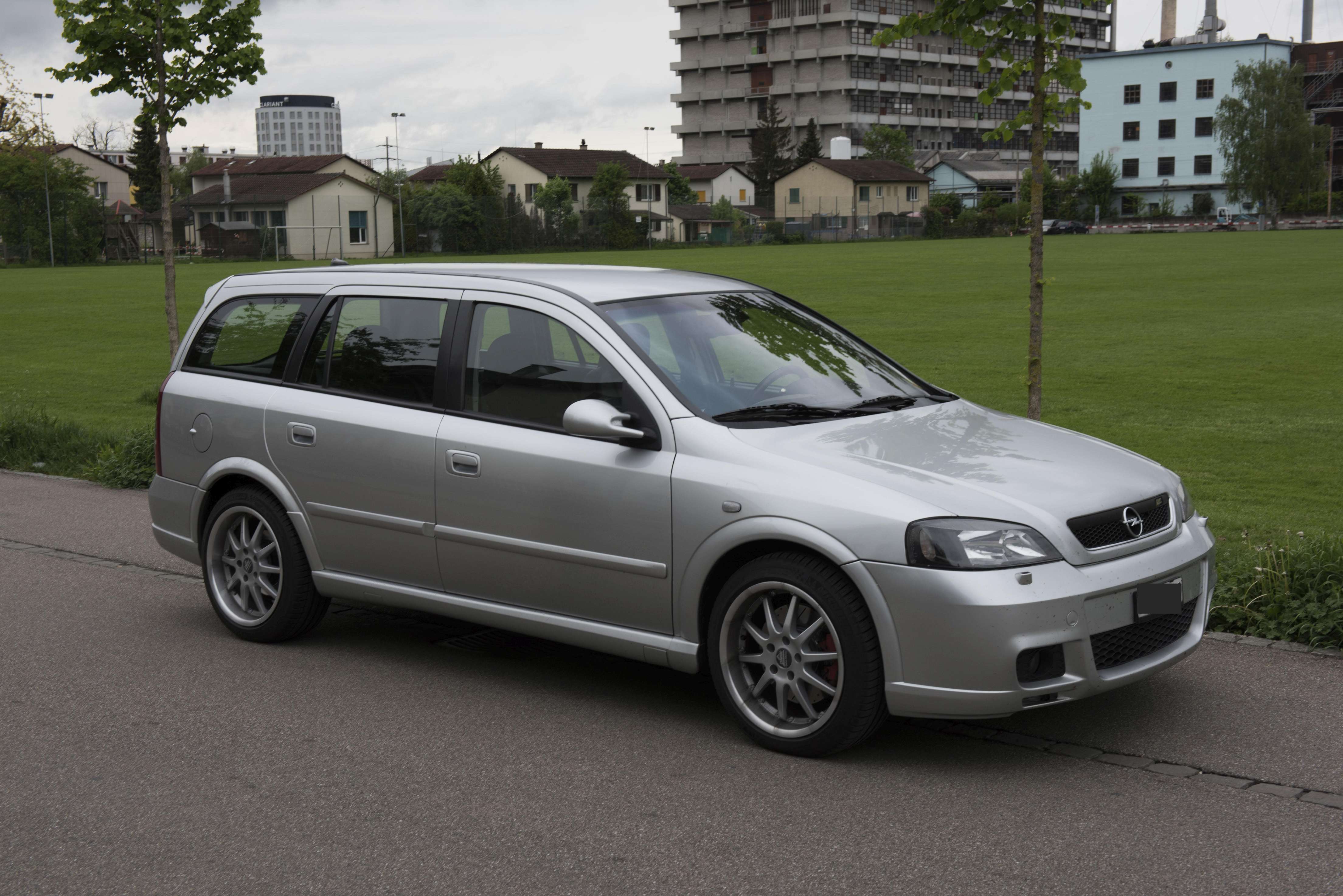 Opel Astra G Caravan 2.0 16V T OPC 200 HP