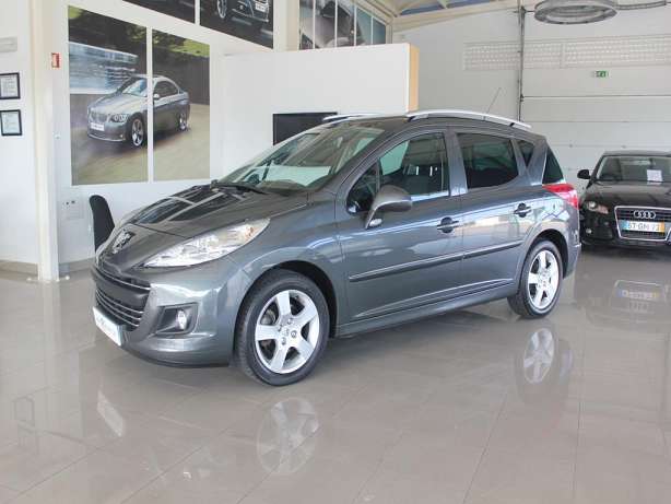 Peugeot 2008 1.6 MT (120 HP)