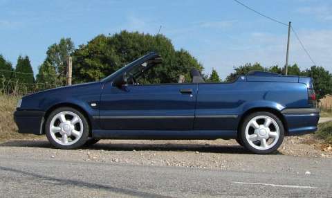 Renault 19 II Cabriolet (D53) 1.8 i RSi 107 HP