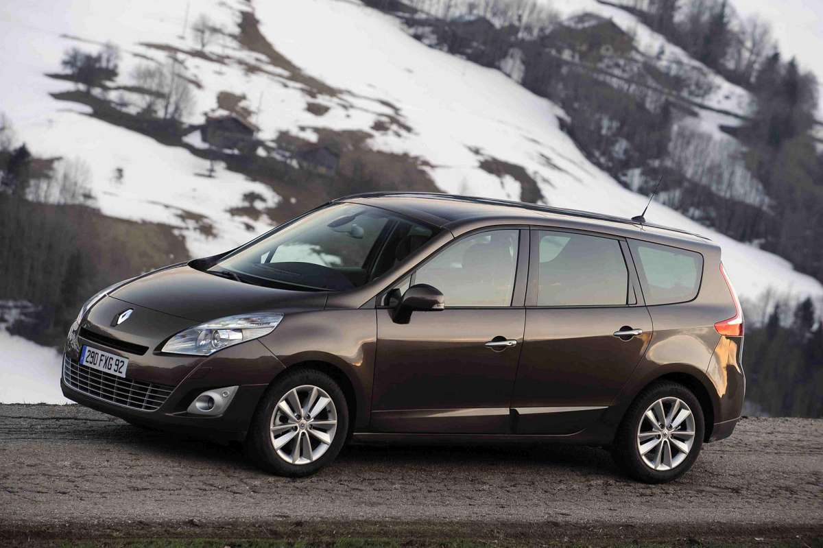 Renault Grand Scenic III Two.0dCi (150Hp)