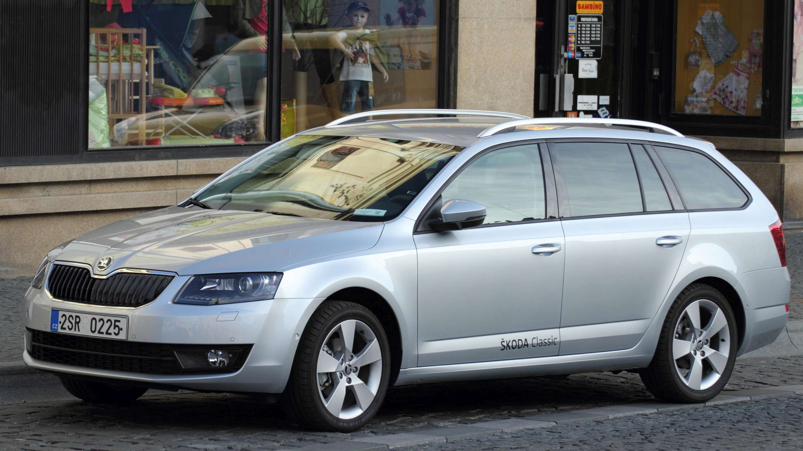 Skoda Octavia III Combi 1.2 AT (105 HP)